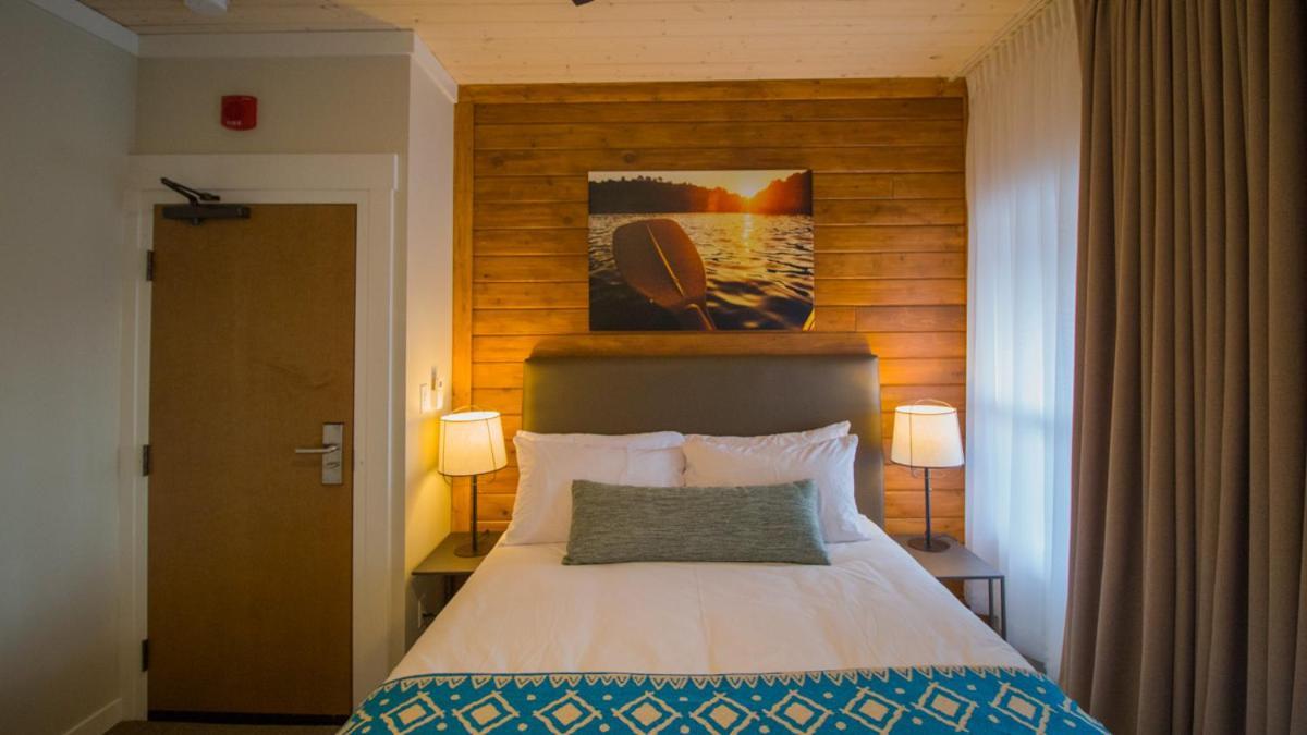 Cranberry Arms Pub And Hotel นาไนโม ภายนอก รูปภาพ